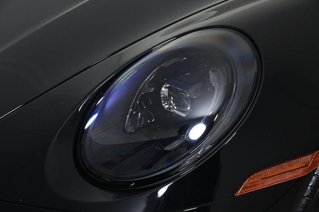 2025 Porsche 911 T - Photo 10