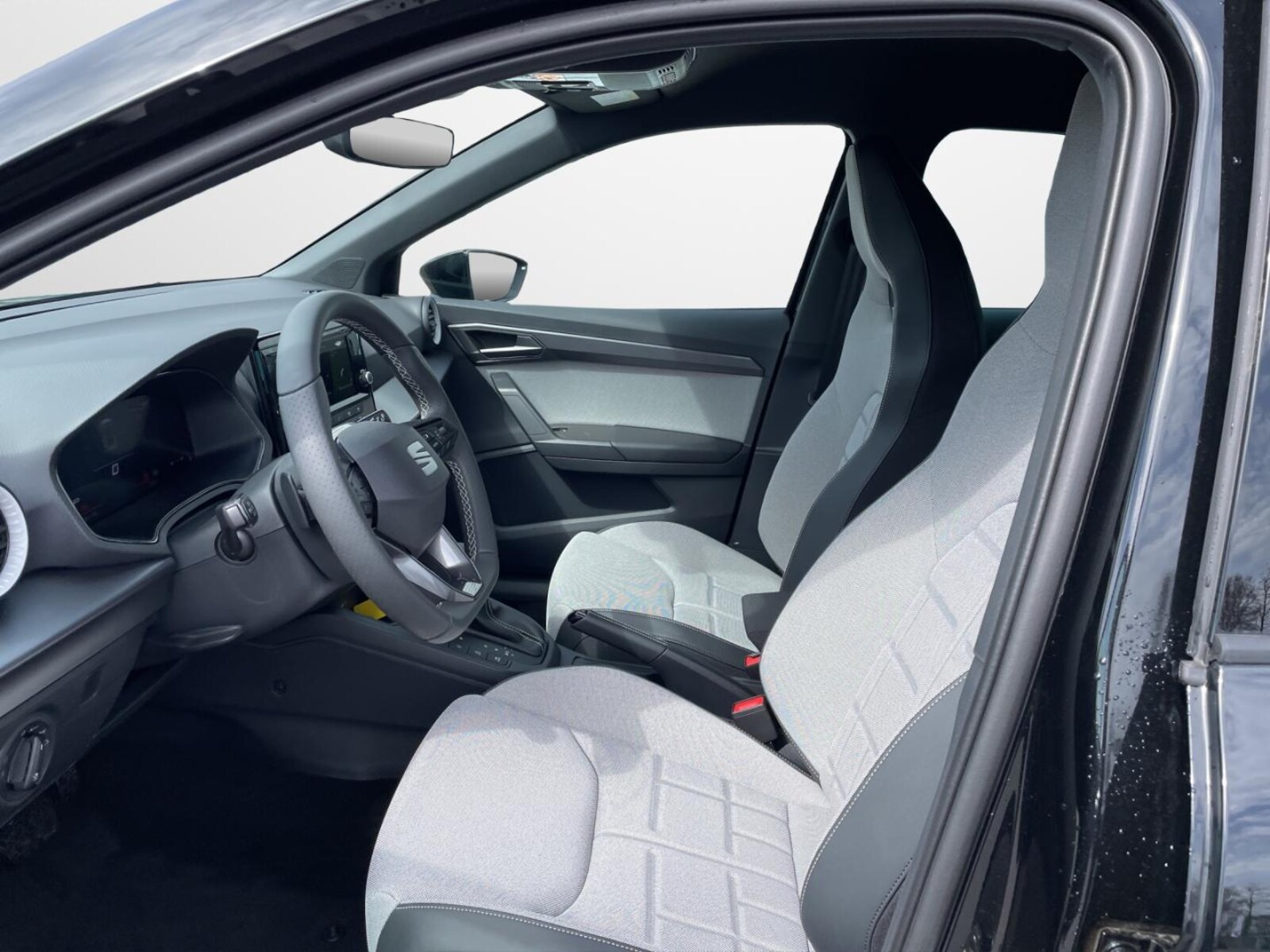 SEAT Arona – Bild 8