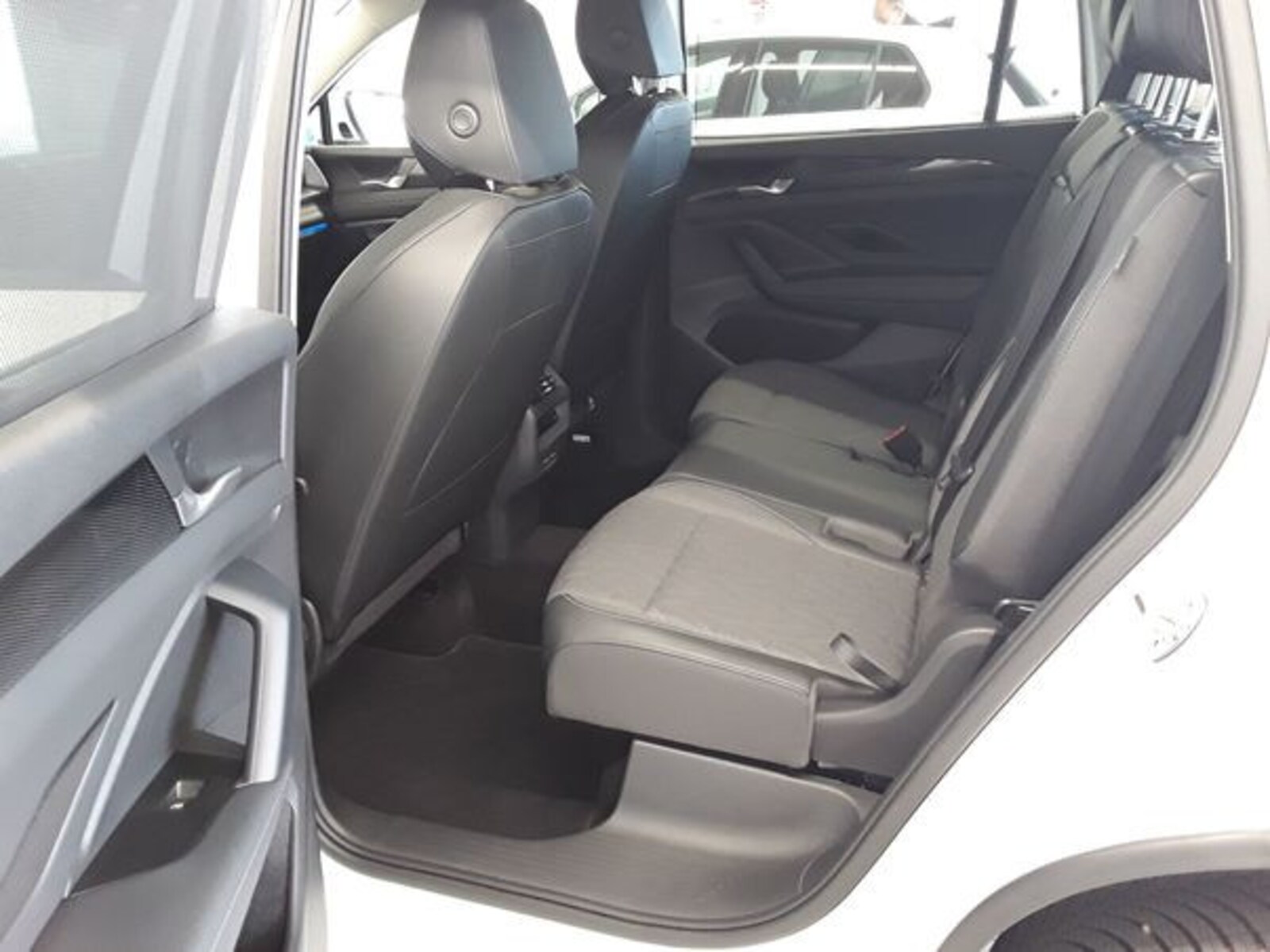 Volkswagen Tayron – Bild 7