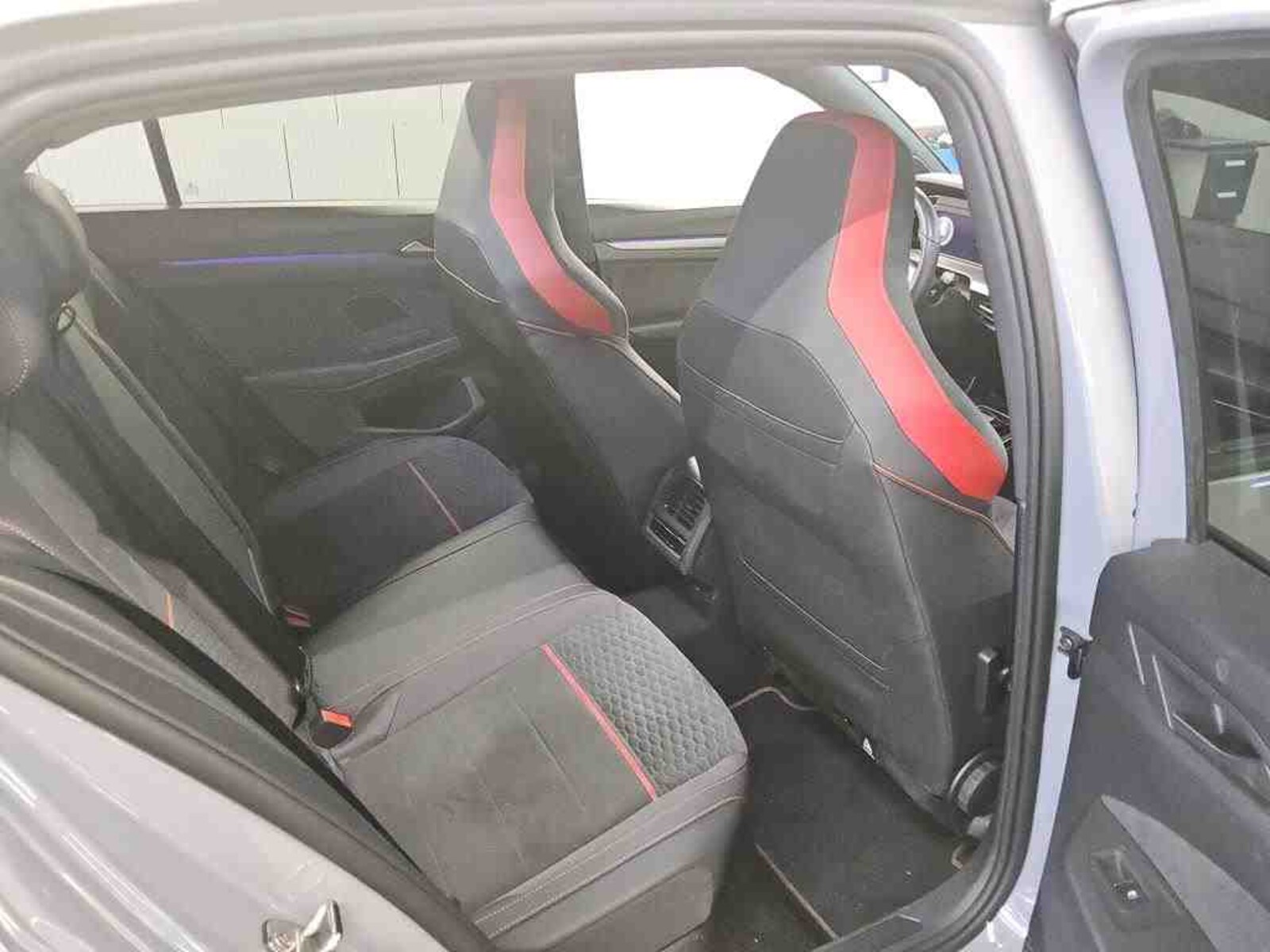 Volkswagen Golf – Bild 8