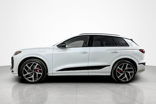 2025 Audi SQ6 e-tron