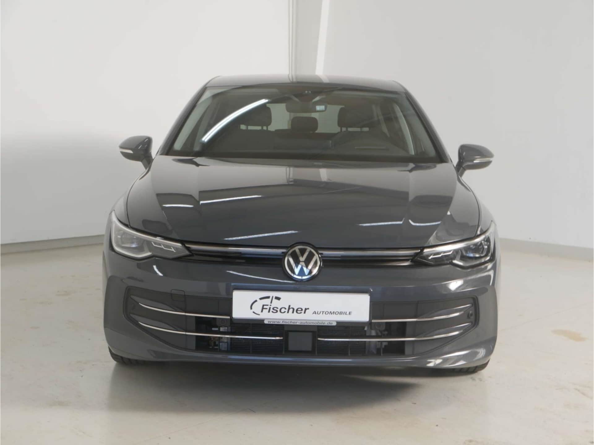 Volkswagen Golf Style