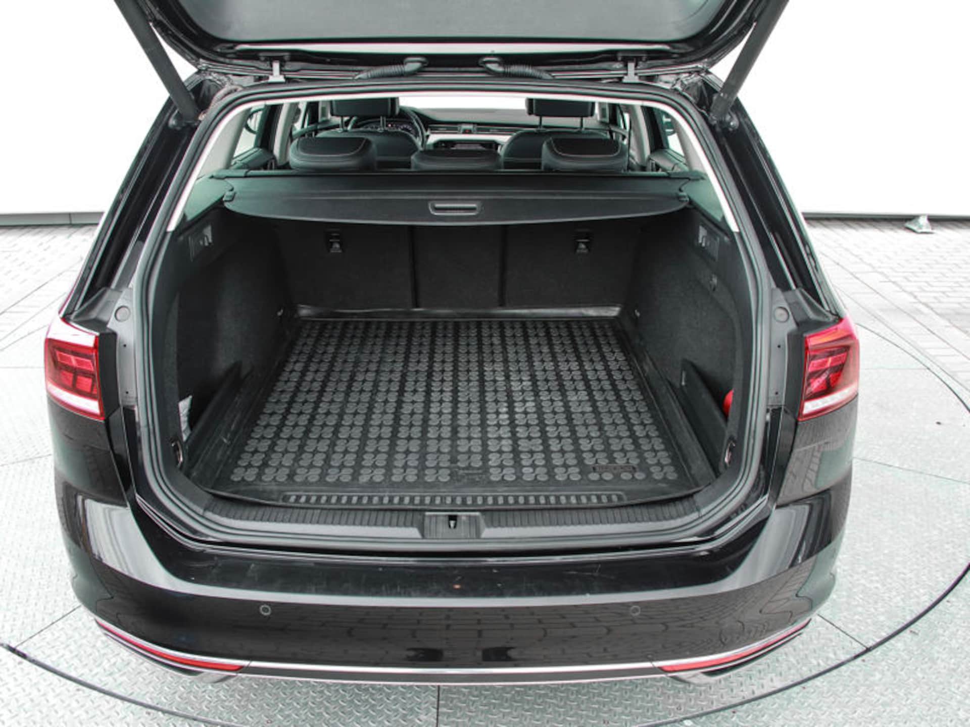 Volkswagen Passat Variant Elegance