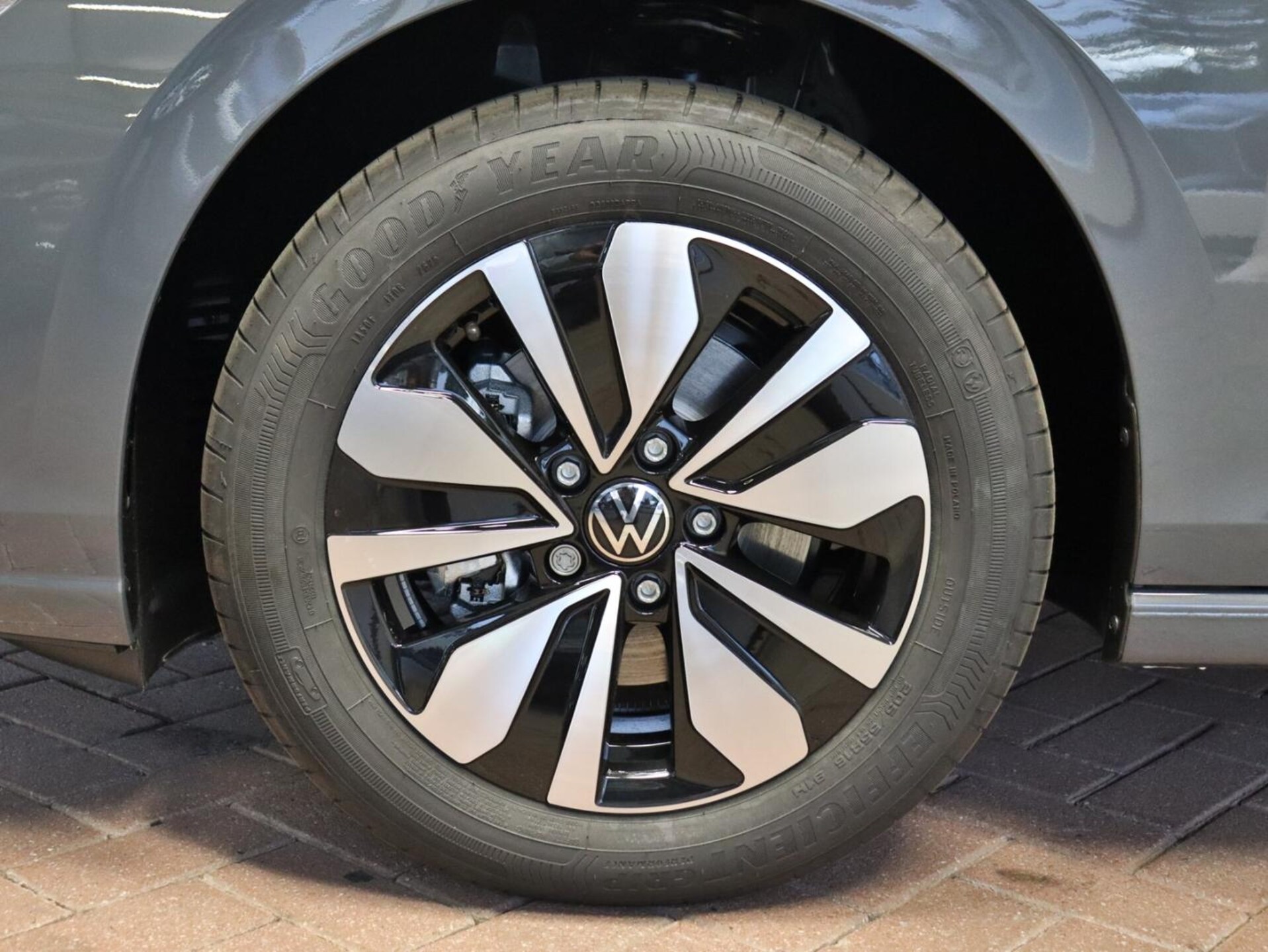 Volkswagen Golf Life