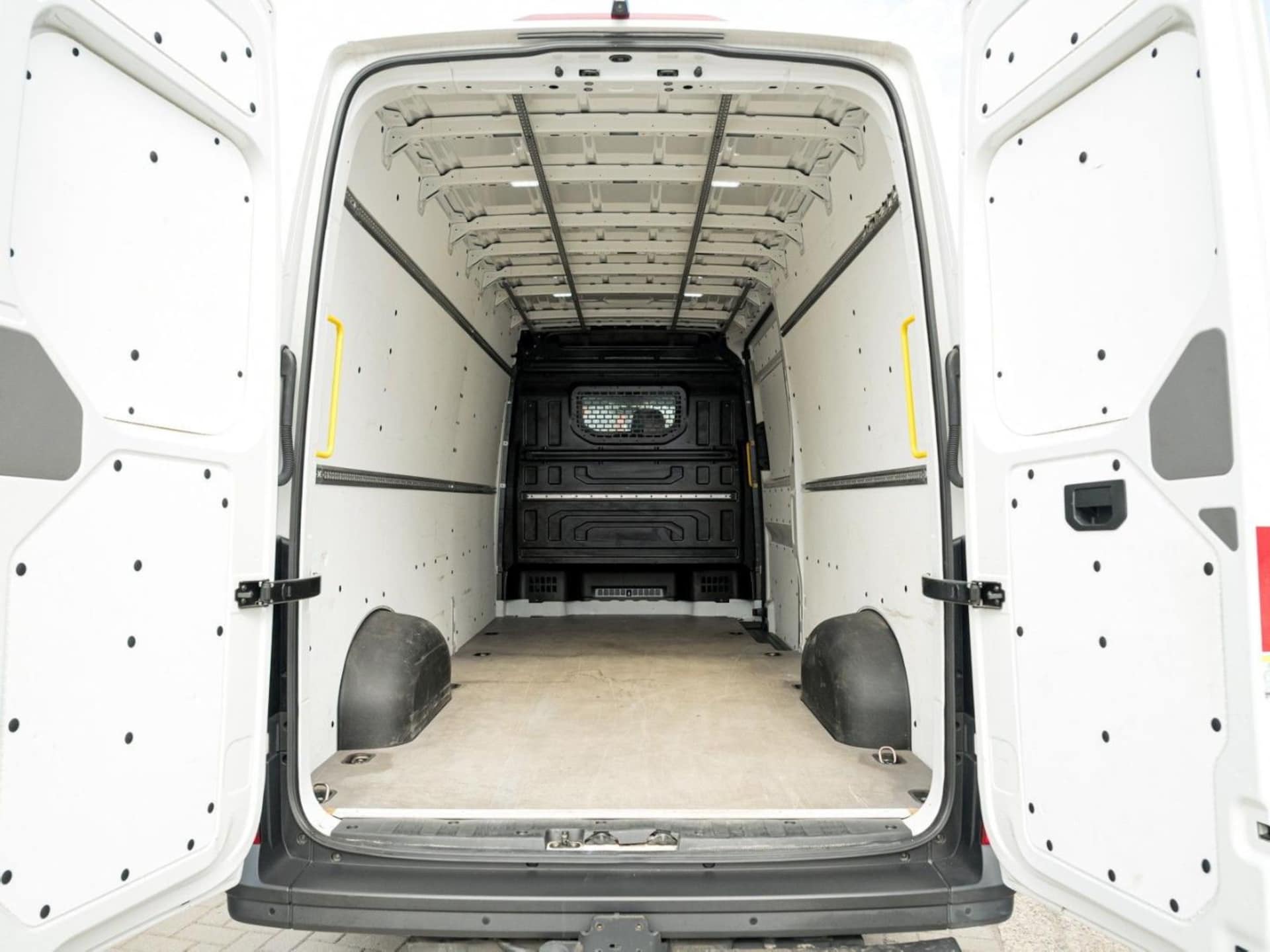 Volkswagen Crafter Kasten langer Radstand