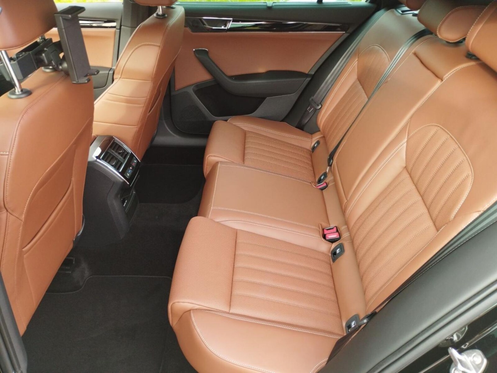 Škoda Superb Combi – Bild 14