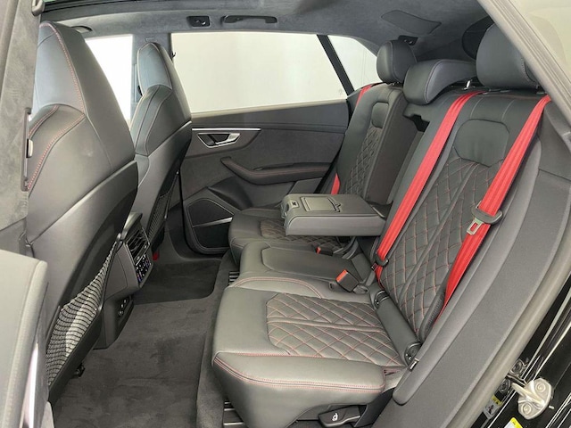 2026 Audi SQ8 Prestige - Photo 19