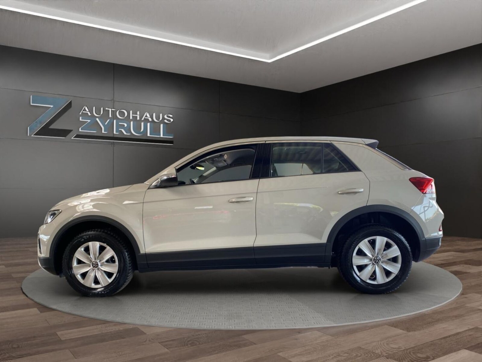 Volkswagen T-Roc – Bild 3