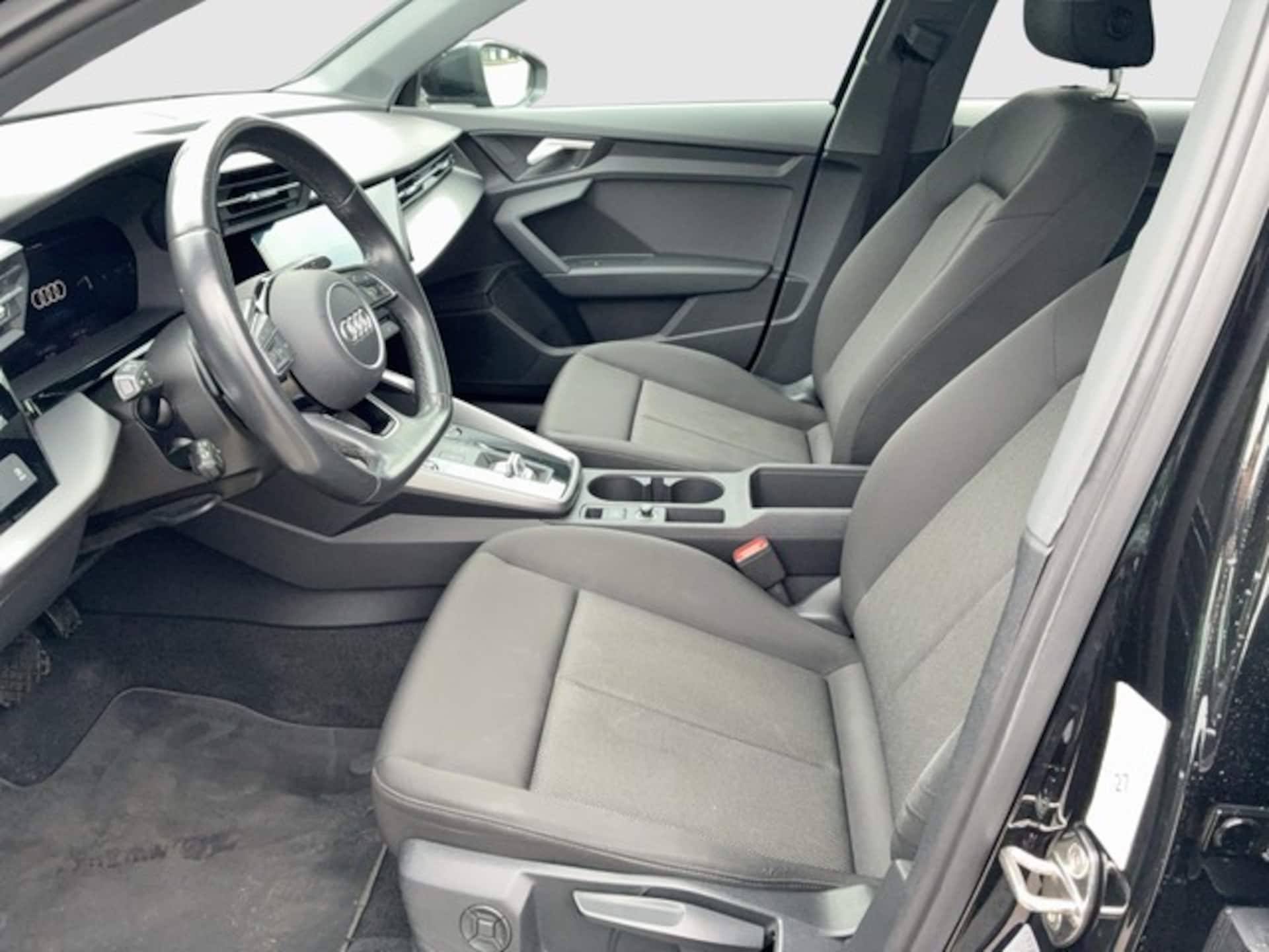 Audi A3 Sportback S line