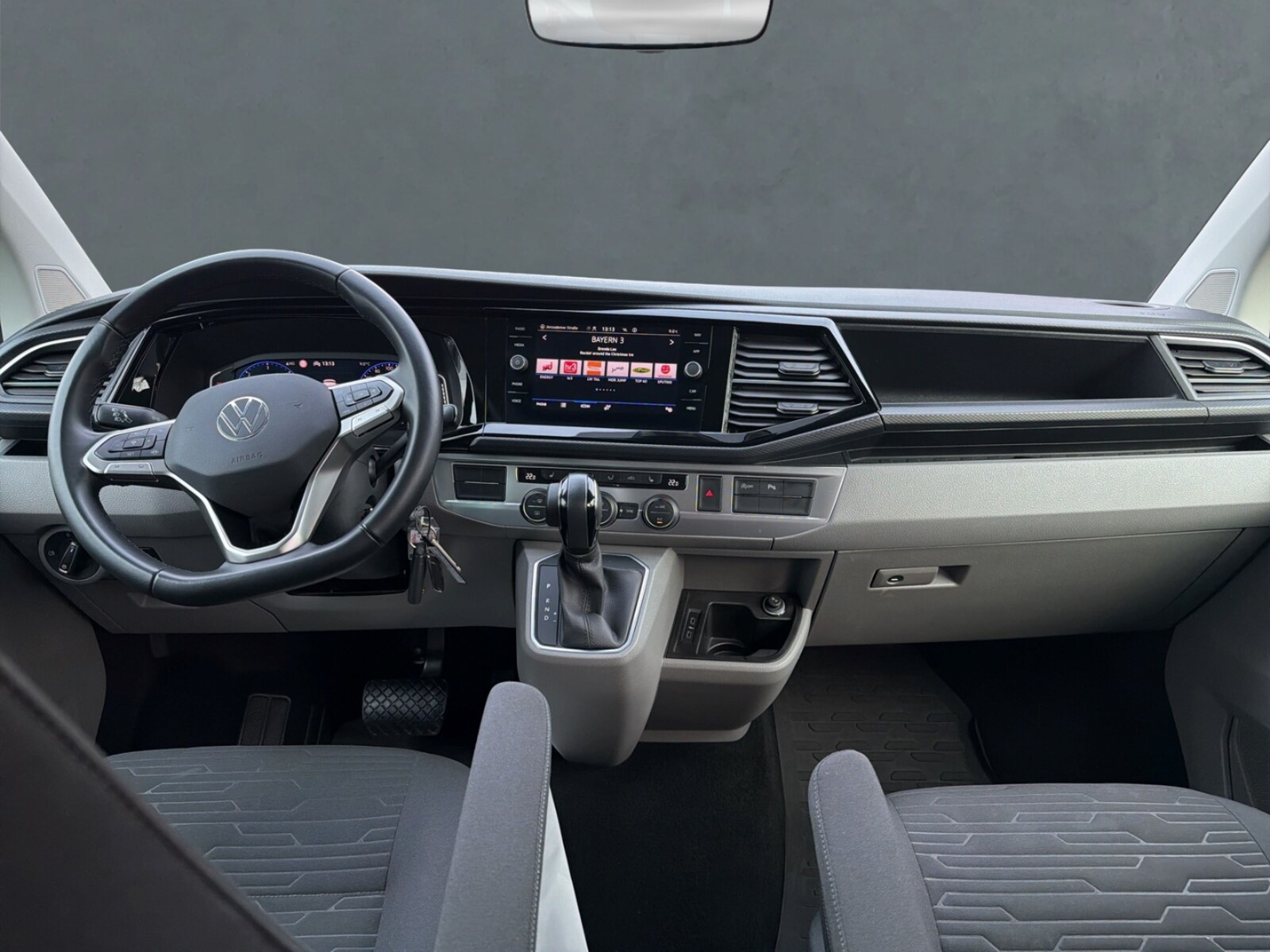 Volkswagen T6.1 Caravelle langer Radstand – Bild 7