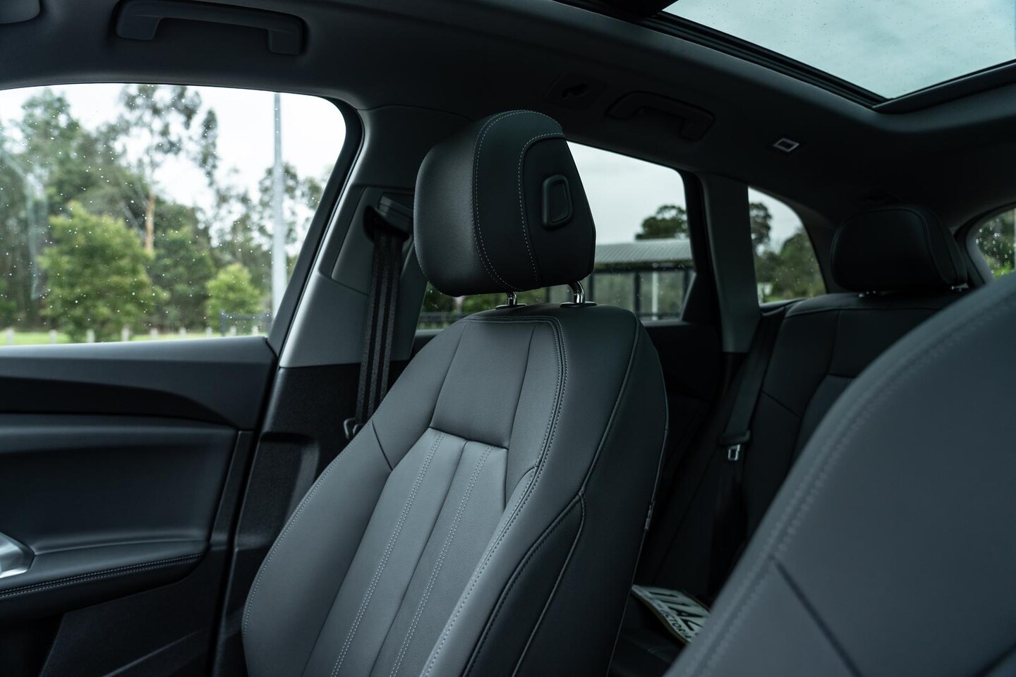 Image about Audi Q5 SUV TFSI 150 kW