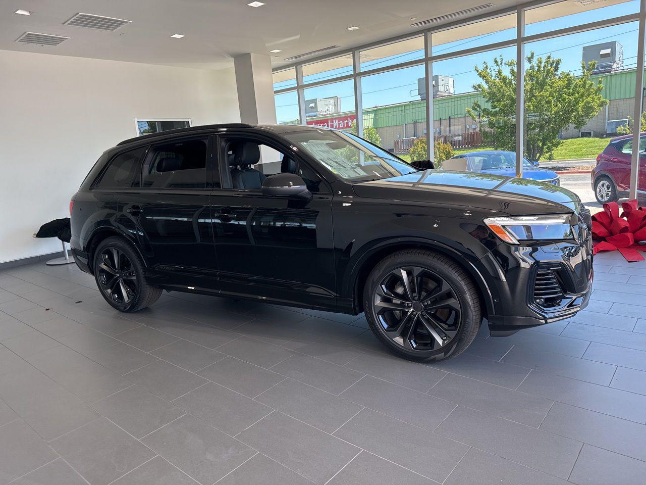 2026 Audi Q7 55 Premium Plus quattro Tiptronic's photo