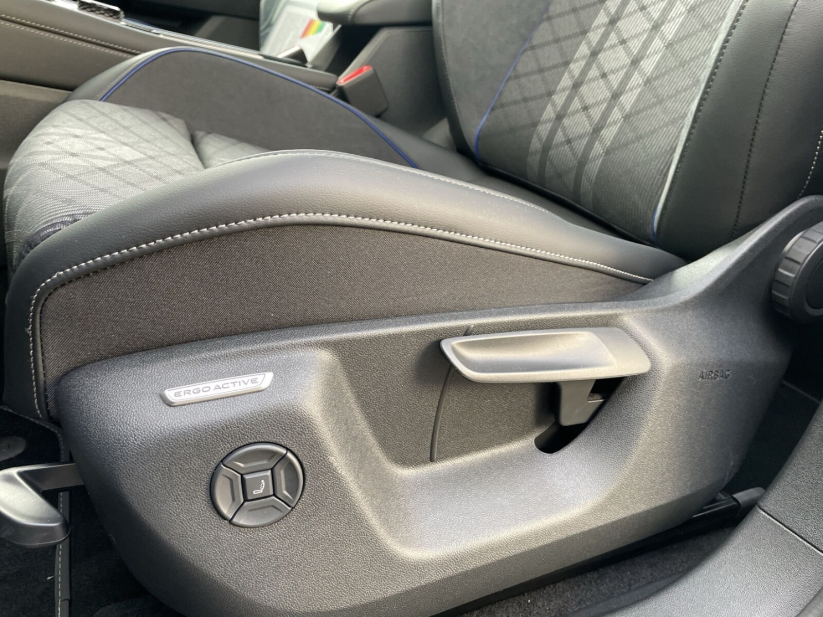 Volkswagen Tayron – Bild 9