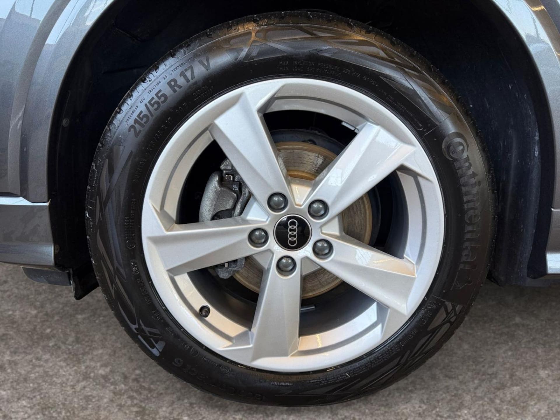 Audi Q2 S line