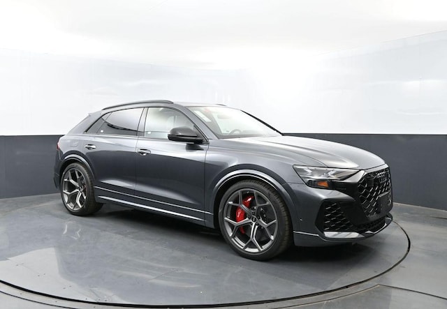 2026 Audi RS Q8 SUV performance
