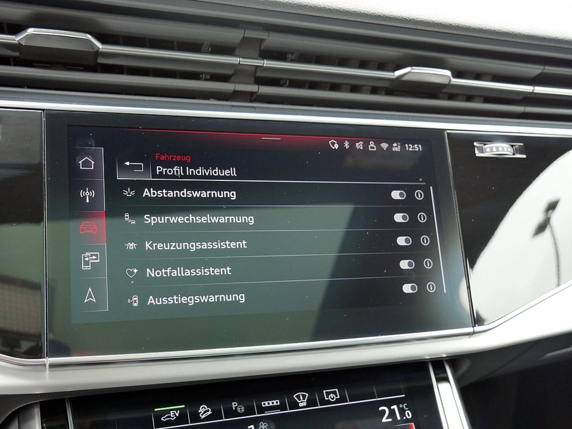 Audi Q7 SUV TFSI e S line