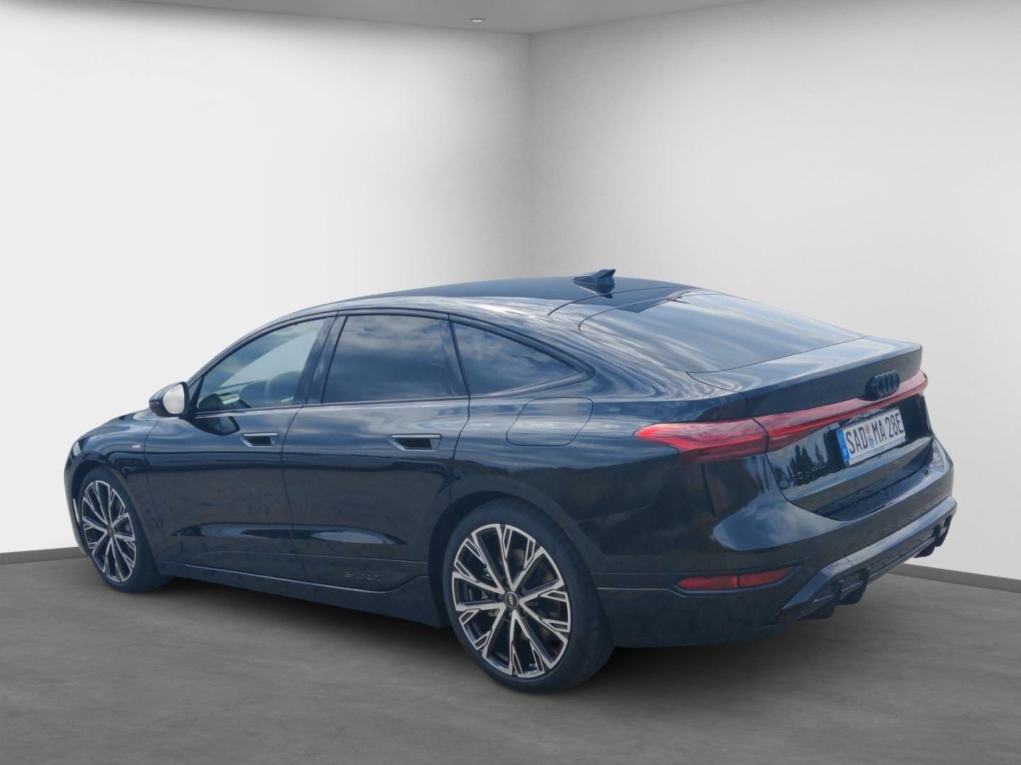 Bild über Audi A6 Sportback e-tron S line business e-tron performance 270 kW - für weitere Informationen kontaktieren Sie den Audi Partner