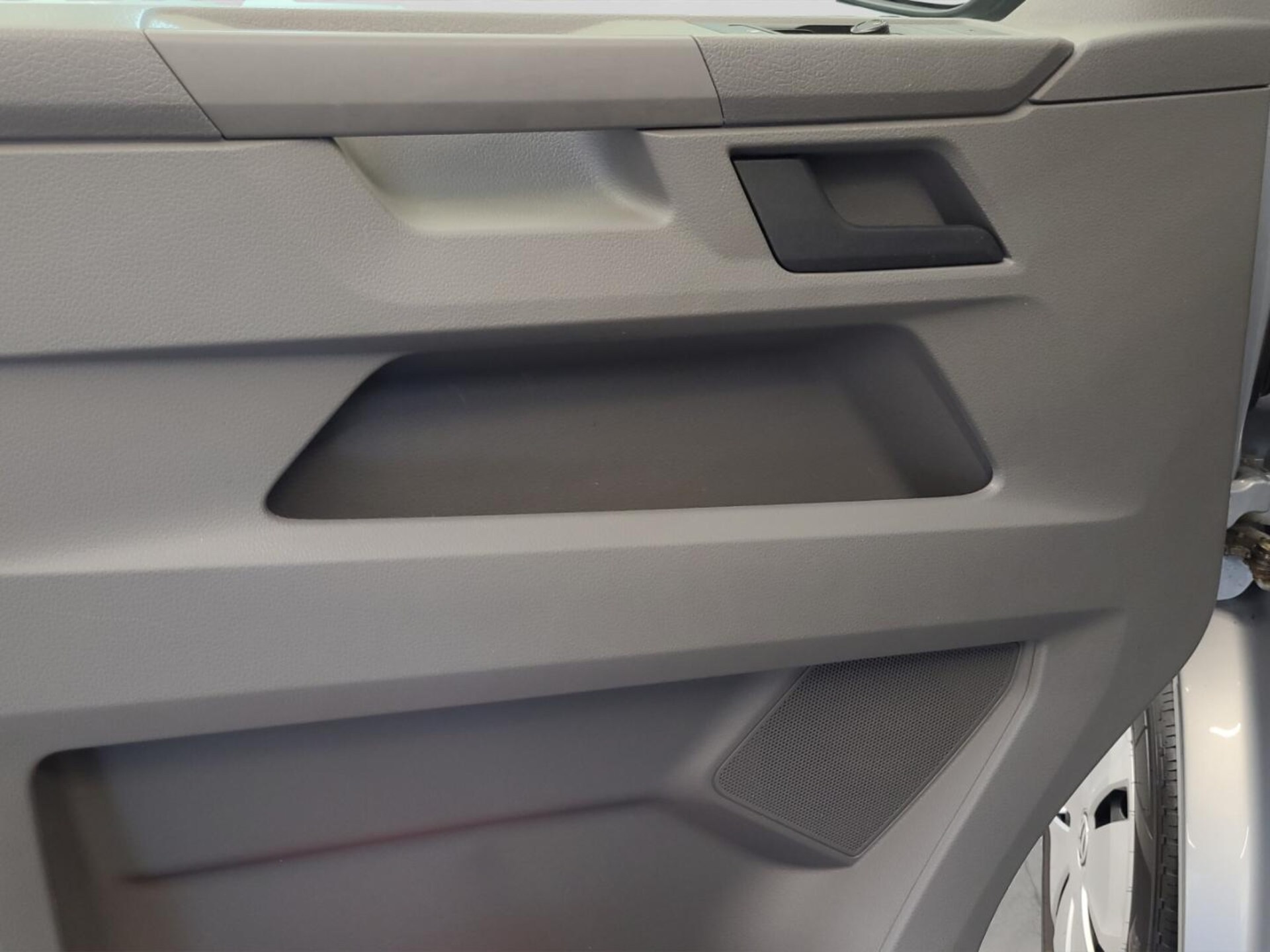 Volkswagen T6.1 Transporter Kasten kurzer Radstand