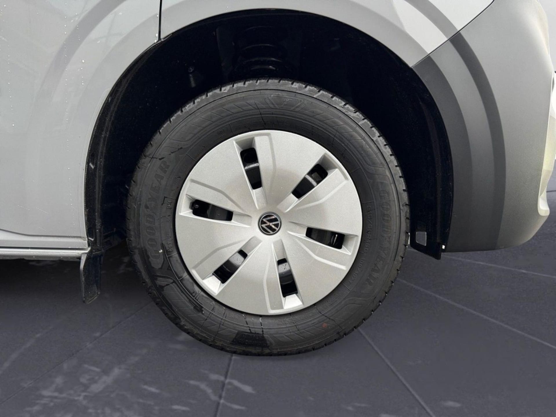 Volkswagen Transporter Kasten kurzer Radstand