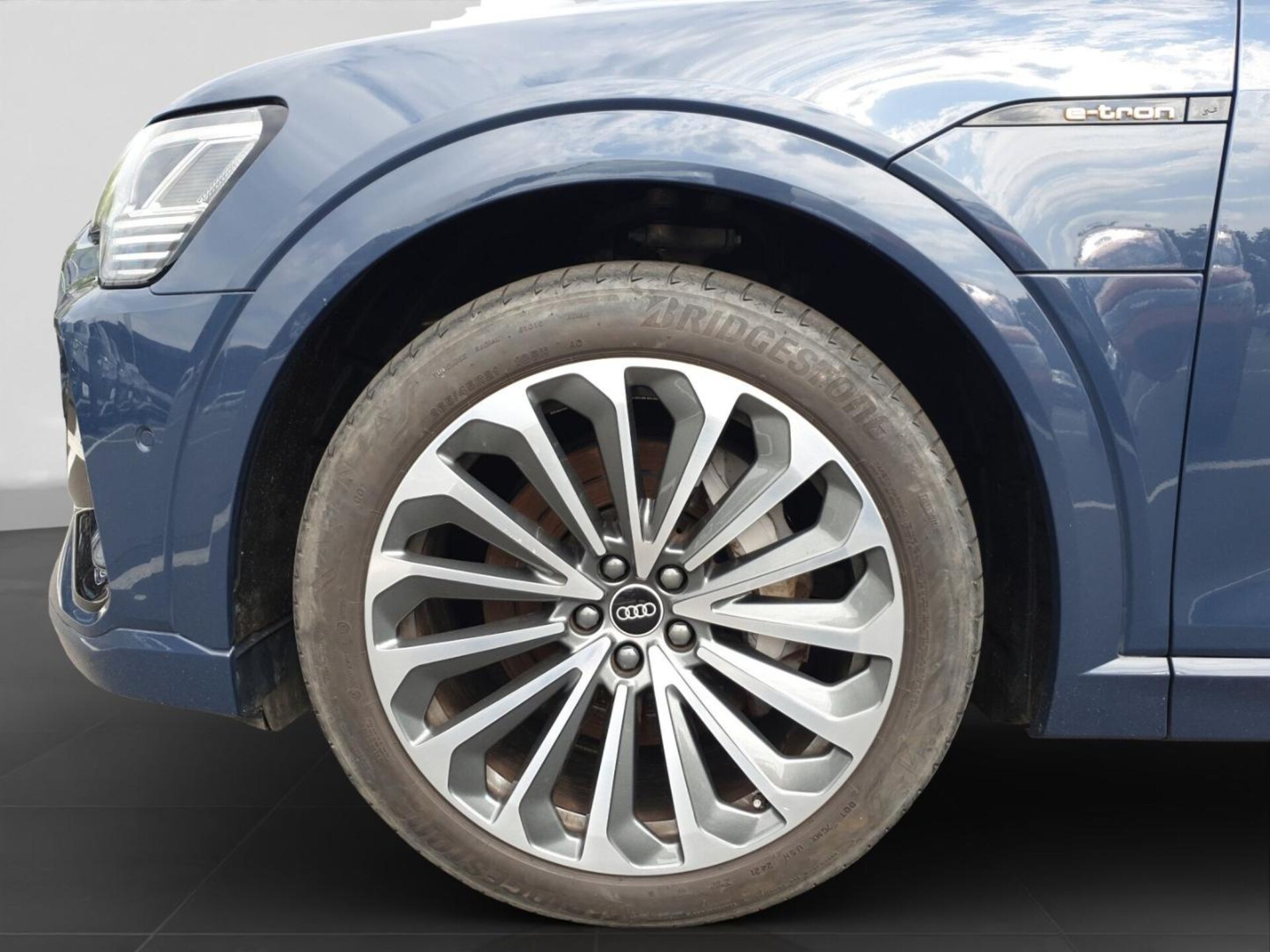 Audi e-tron Sportback S line