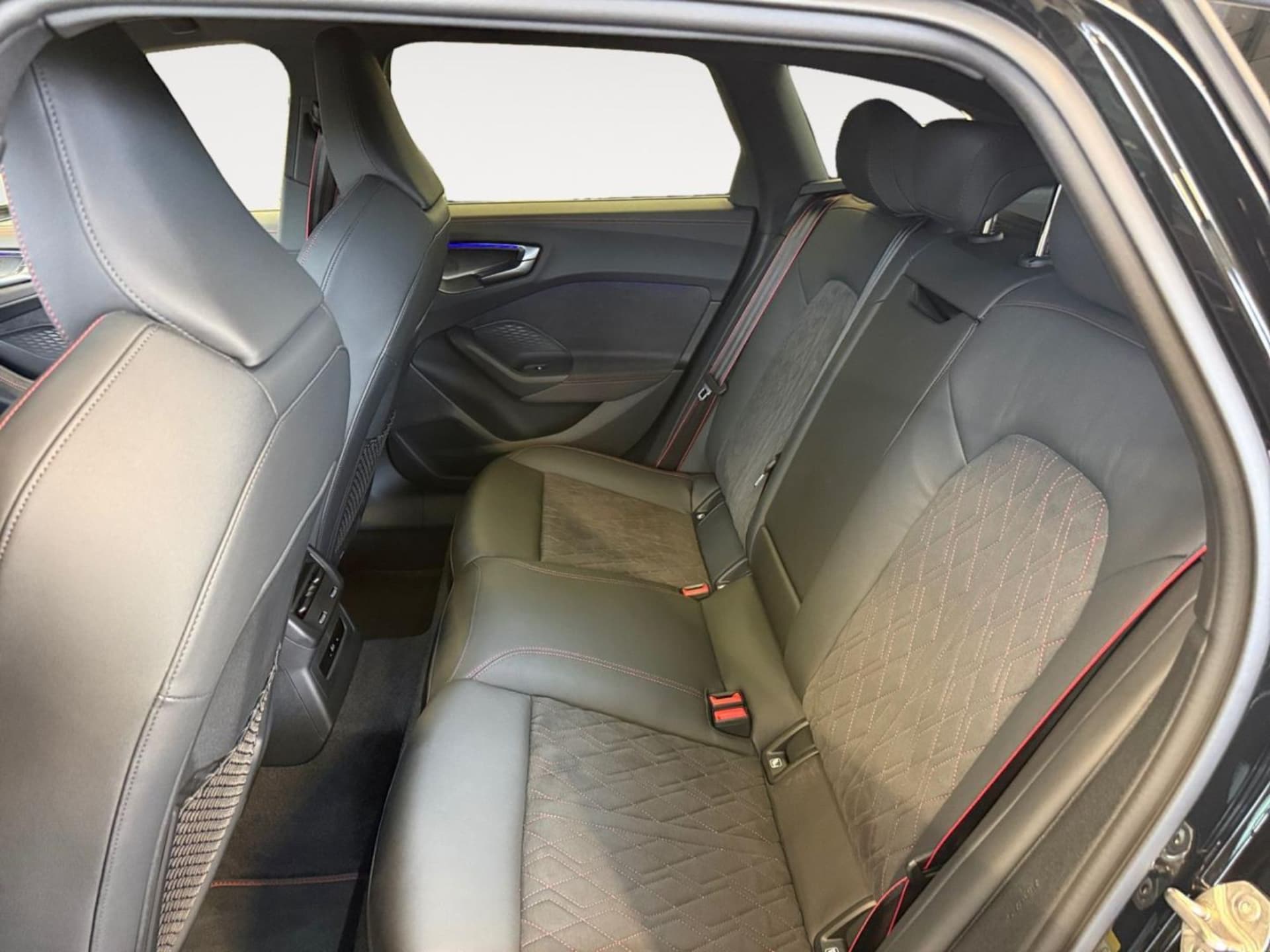 Audi A5 Avant e-hybrid