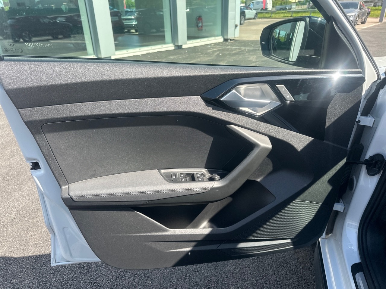 Image about Audi A1 allstreet Design 30 TFSI 81 kW (110 ch) S tronic