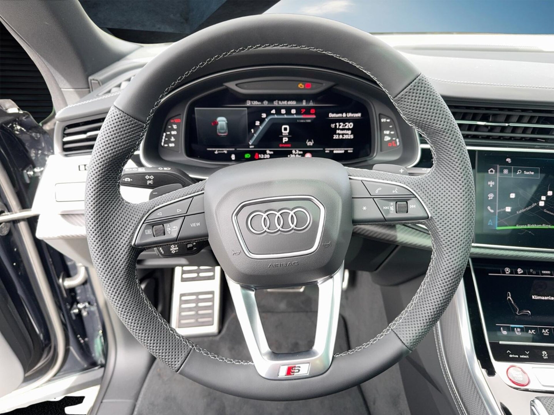 Audi SQ8 SUV