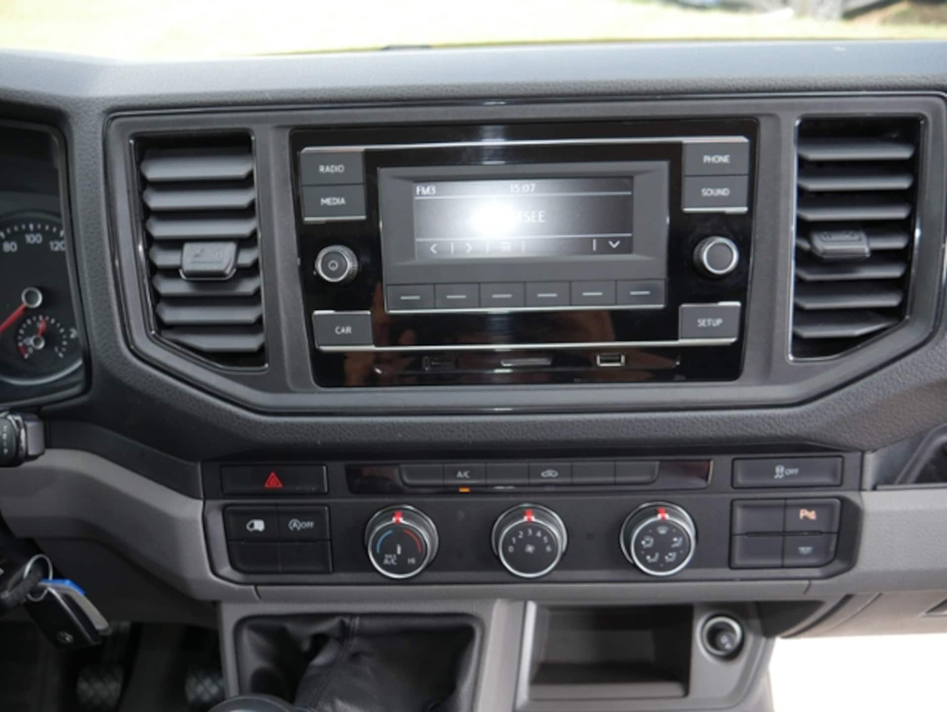 Volkswagen Crafter Kasten mittlerer Radstand