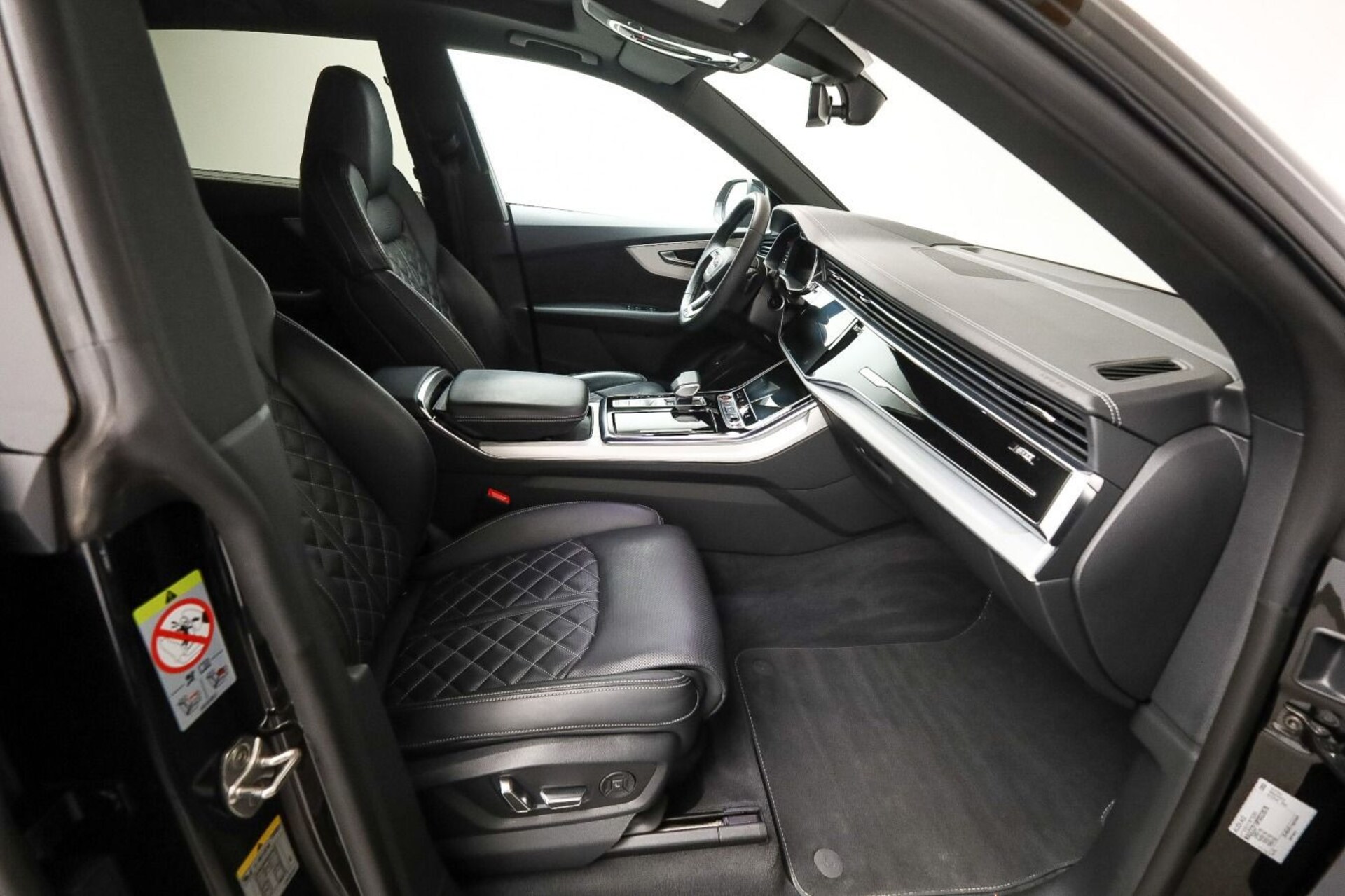 Audi SQ8 SUV