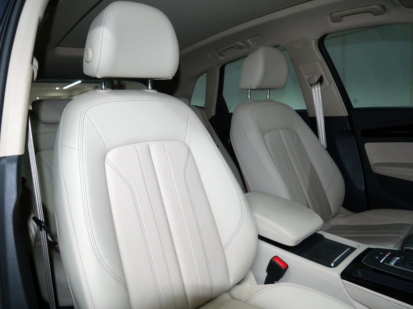 Bild über Audi Q5 40 TFSI quattro S tronic - für weitere Informationen kontaktieren Sie den Audi Partner