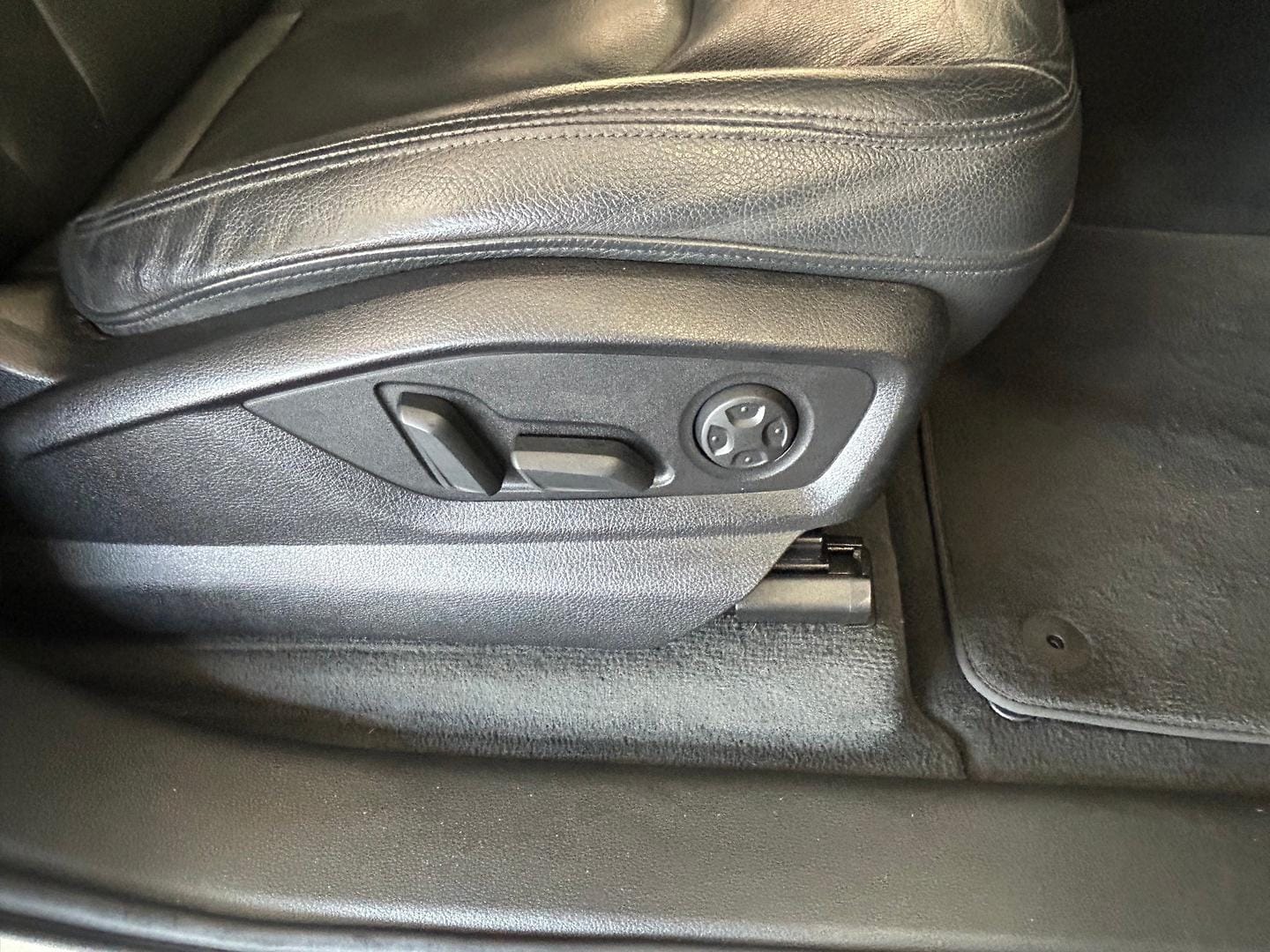 Image about Audi Q7 3.0 TDI