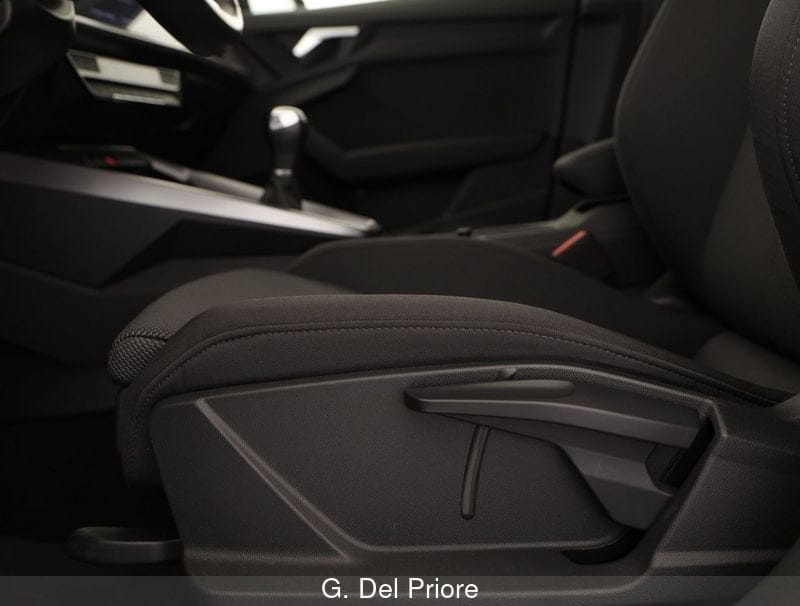 Image about Audi A3 Sedan S line edition 30 TFSI 81 kW (110 CV) 6-marce