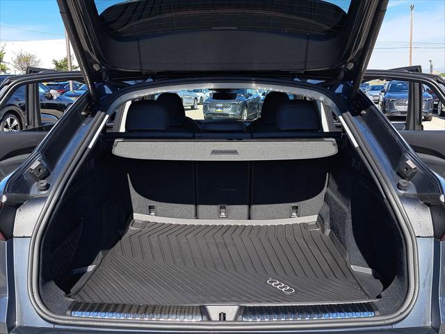 2025 Audi Q5 Sportback Premium Plus - Photo 12