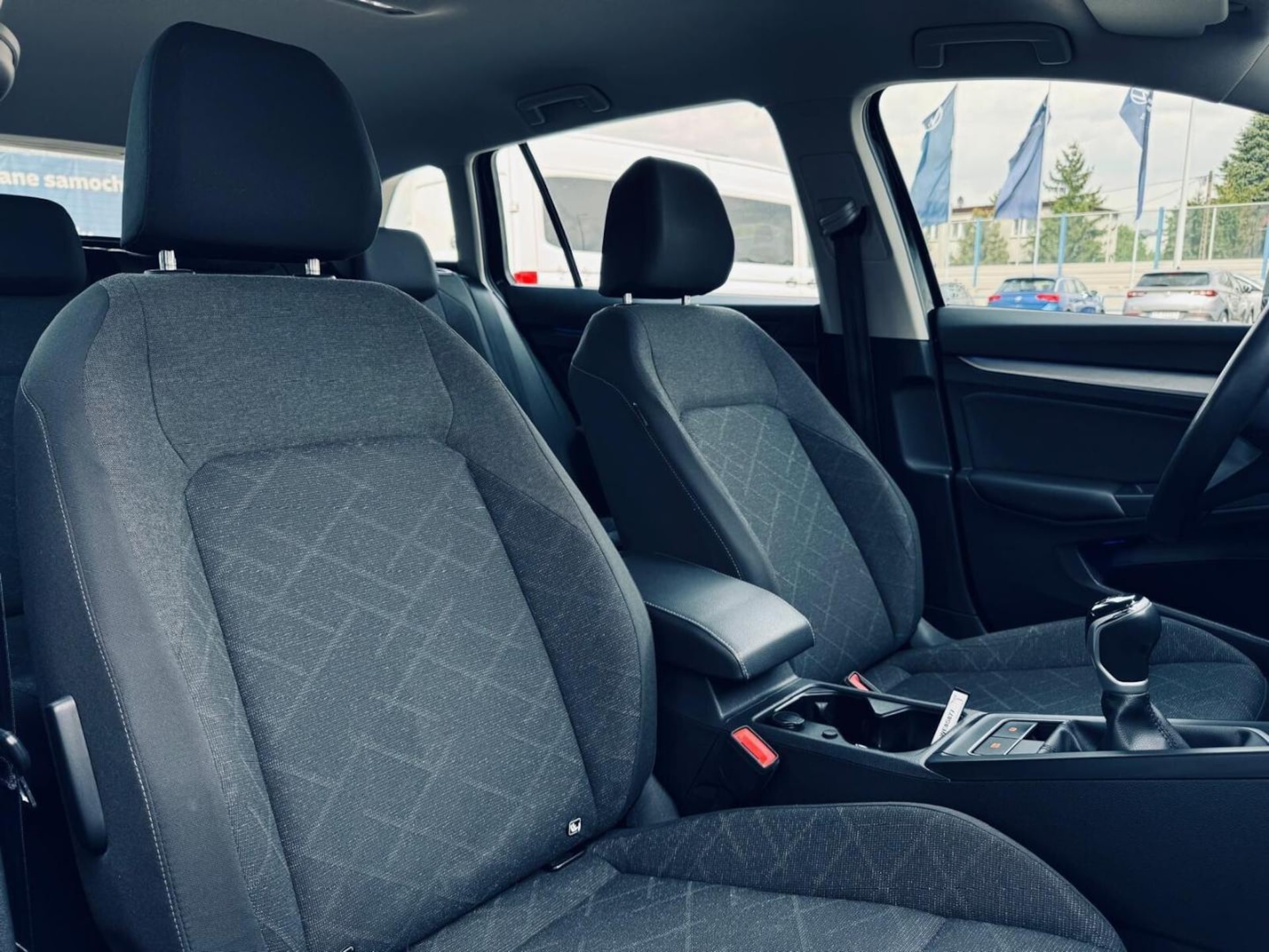 Volkswagen Golf Variant Life