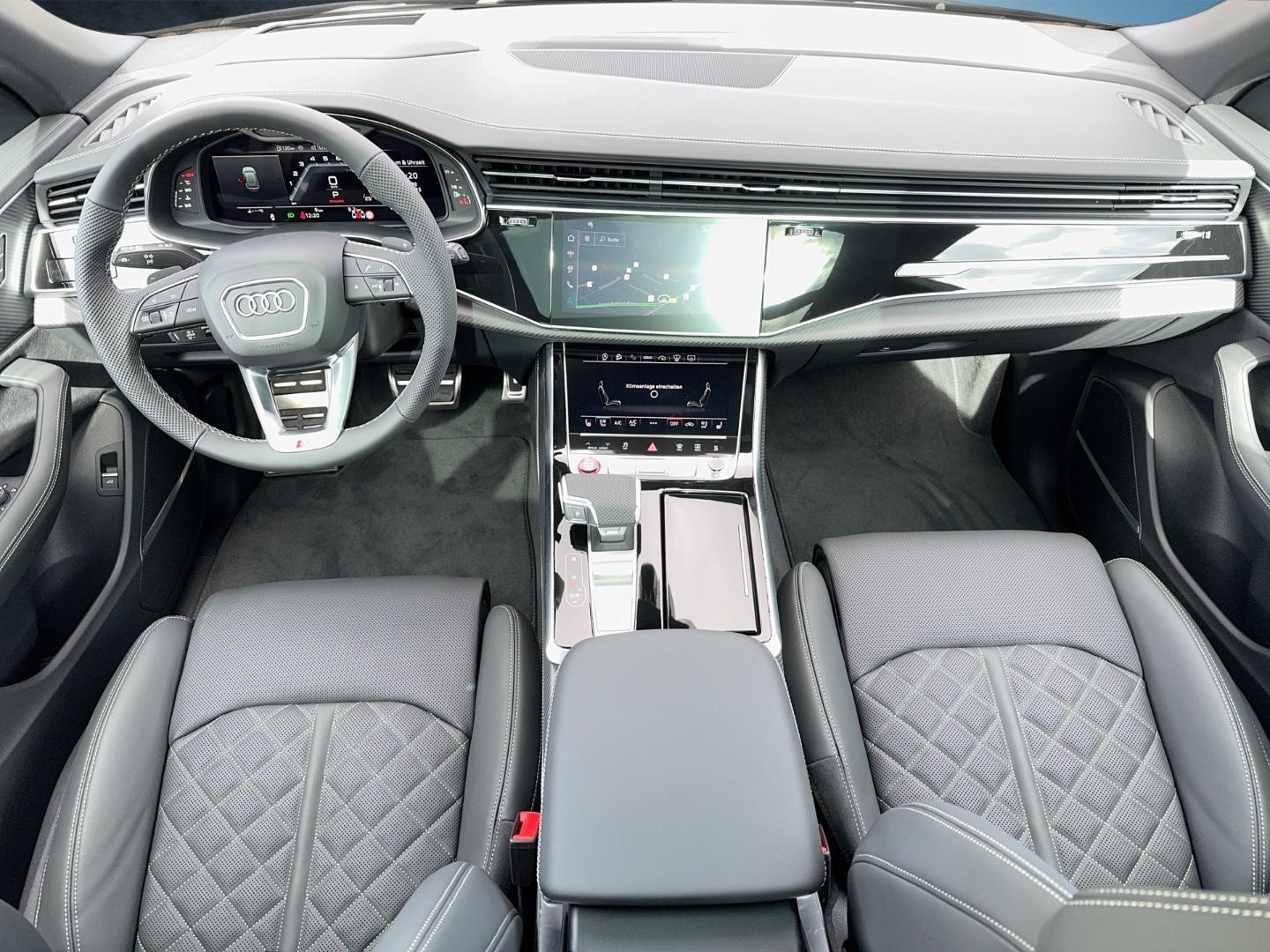 Bild über Audi SQ8 SUV TFSI quattro 373 kW tiptronic - für weitere Informationen kontaktieren Sie den Audi Partner