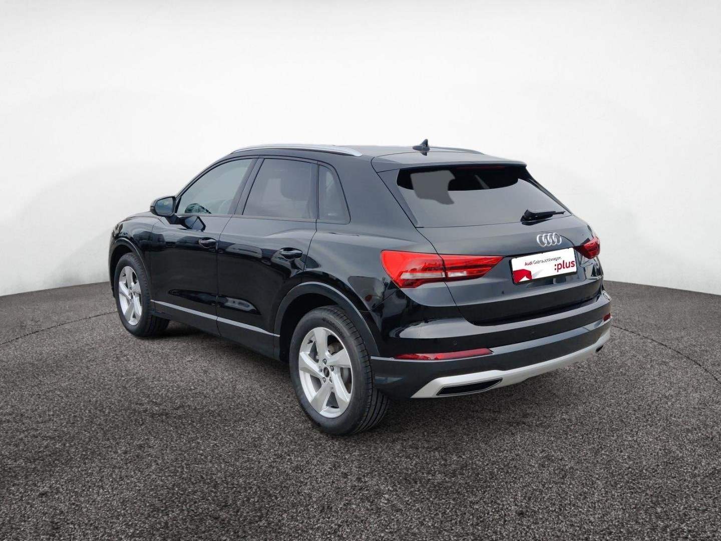 Bild über Audi Q3 advanced 35 TFSI S tronic - für weitere Informationen kontaktieren Sie den Audi Partner