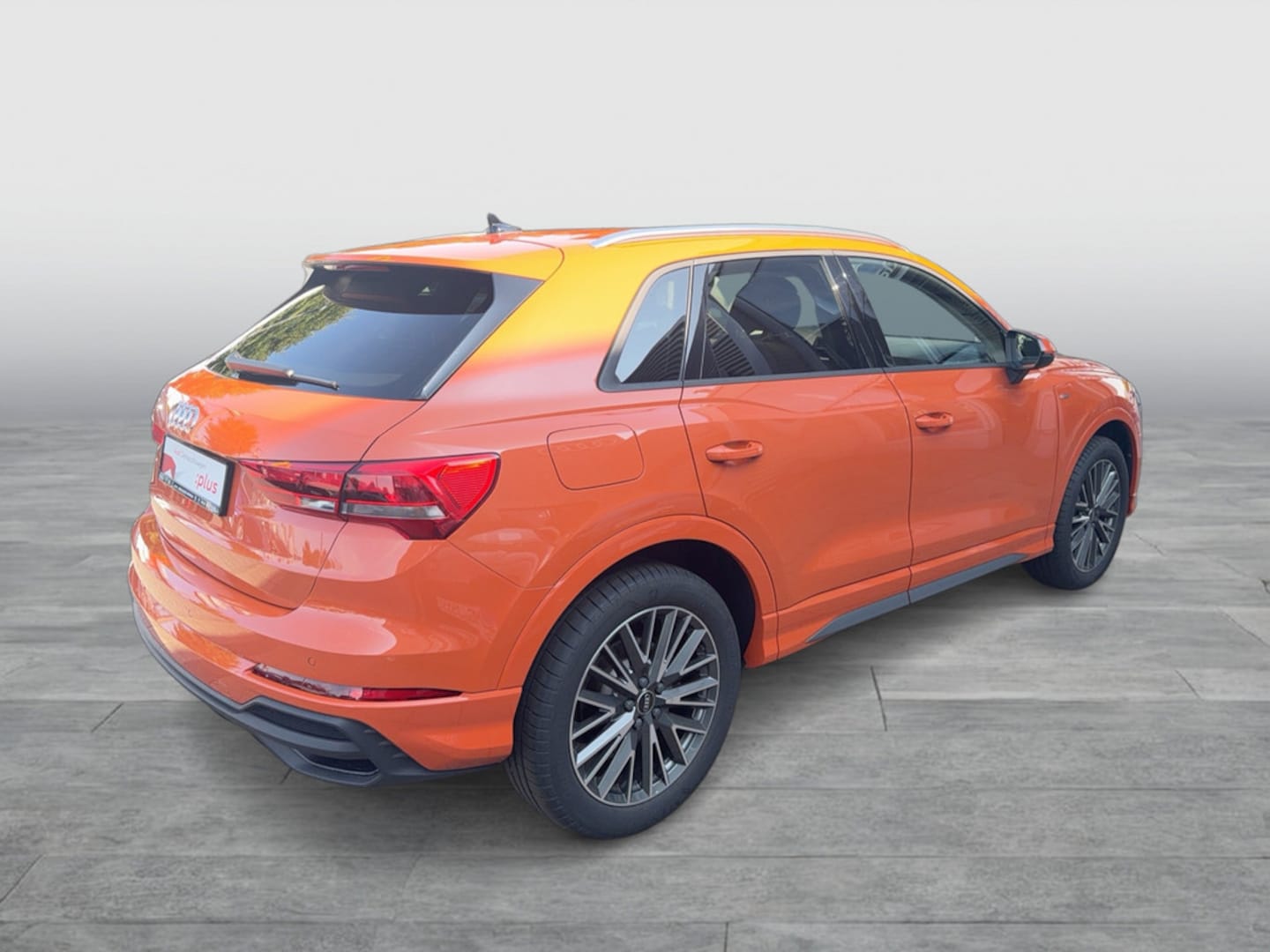 Bild über Audi Q3 TFSI 110 kW S tronic - für weitere Informationen kontaktieren Sie den Audi Partner