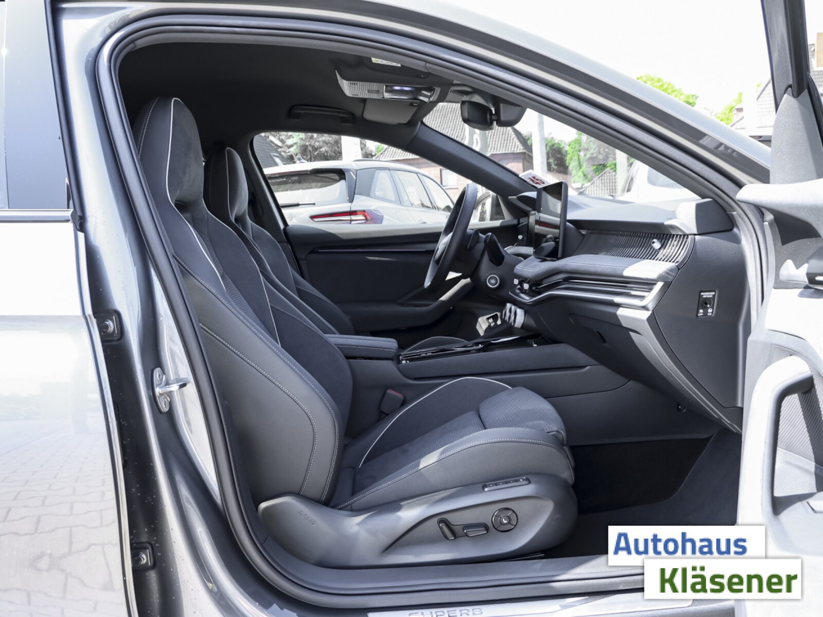 Škoda Superb Combi – Bild 4