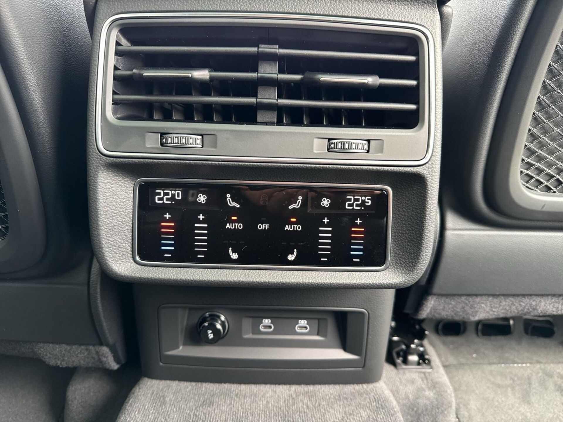 Audi SQ8 SUV