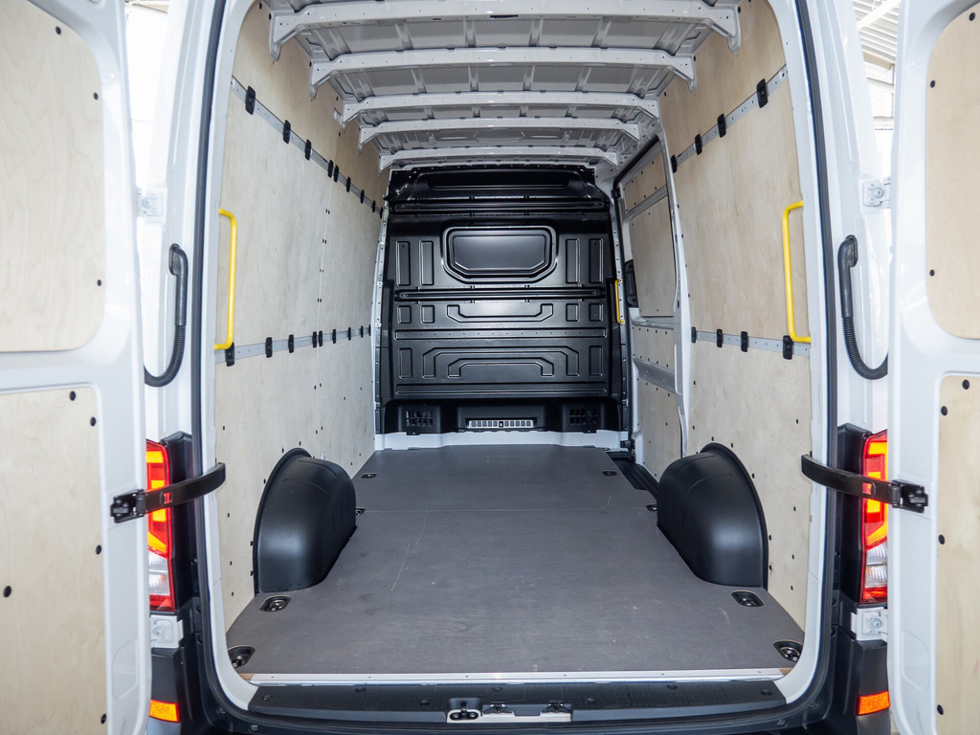 Volkswagen Crafter Kasten mittlerer Radstand