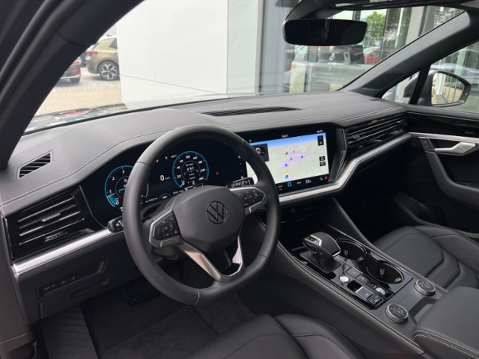 Volkswagen Touareg – Bild 8