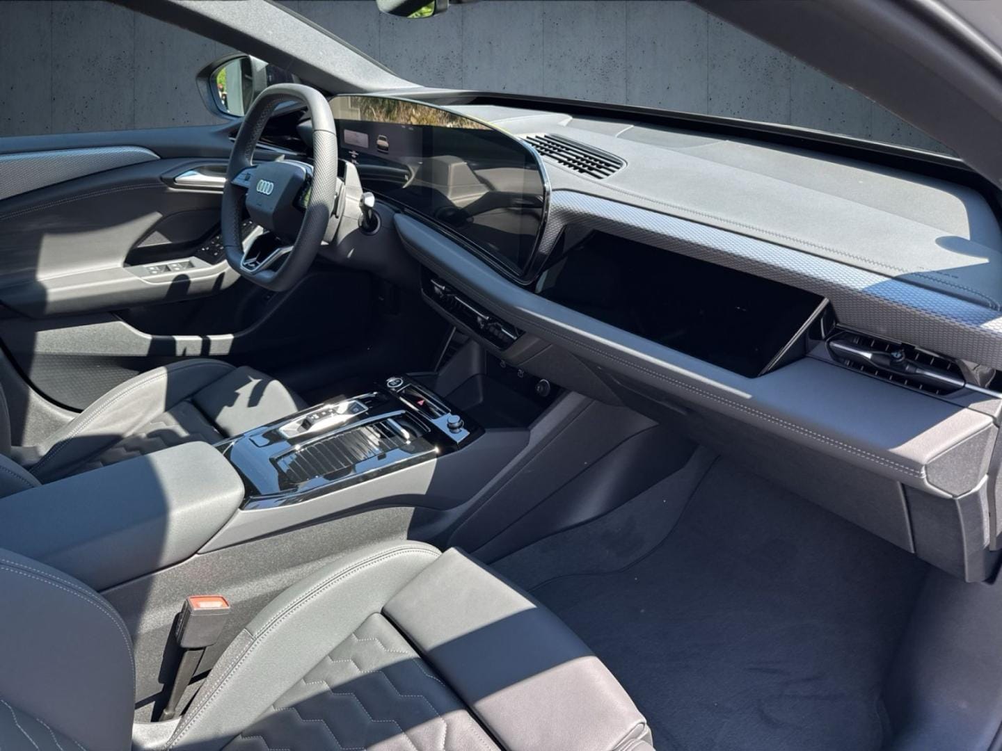 Bild über Audi A6 Sportback e-tron e-tron 210 kW - für weitere Informationen kontaktieren Sie den Audi Partner