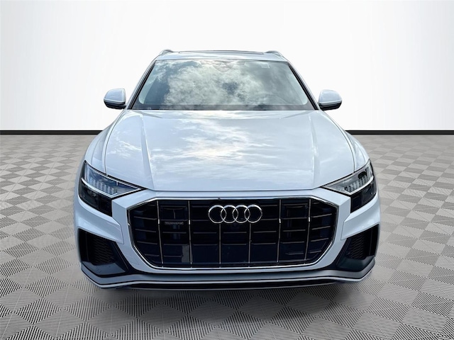 2023 Audi Q8
