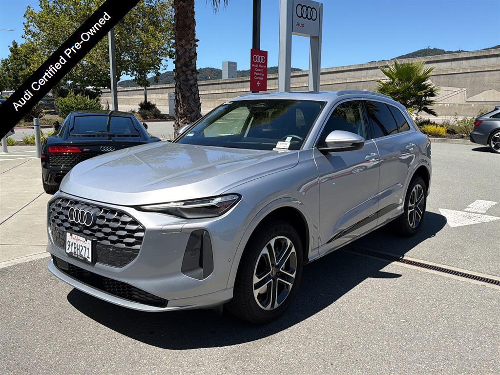 2025 Audi Q5 40 Premium Plus's photo