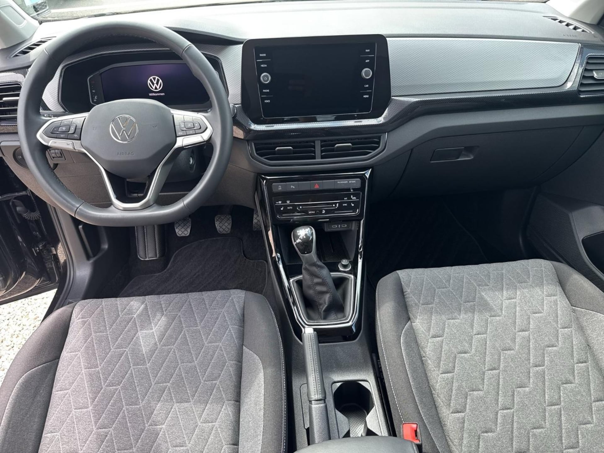 Volkswagen T-Cross Life