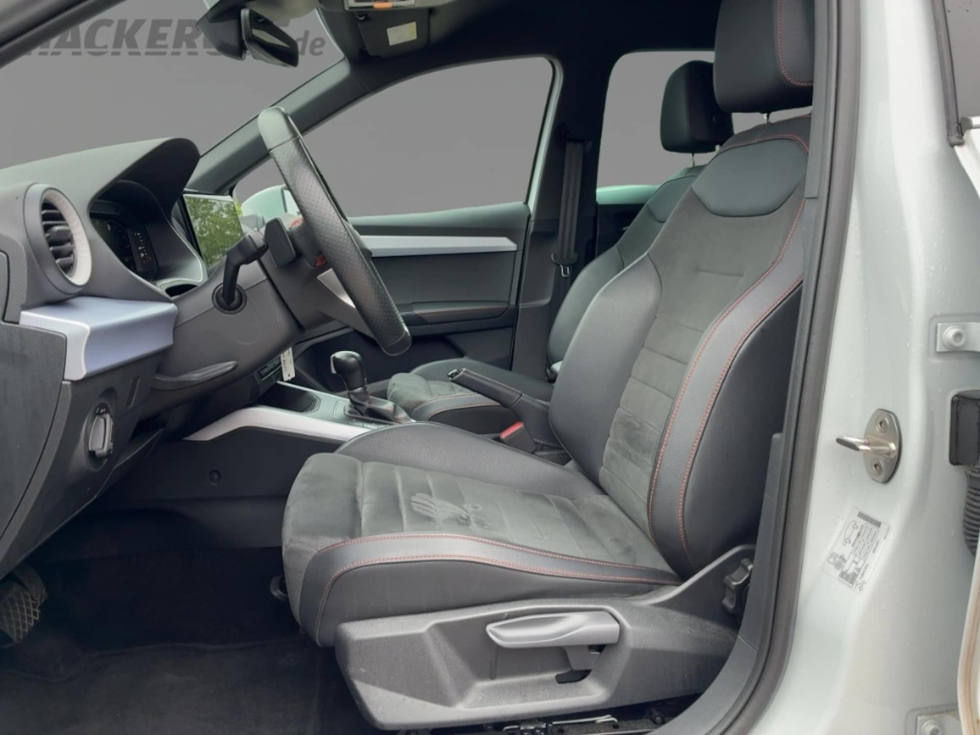 SEAT Arona FR