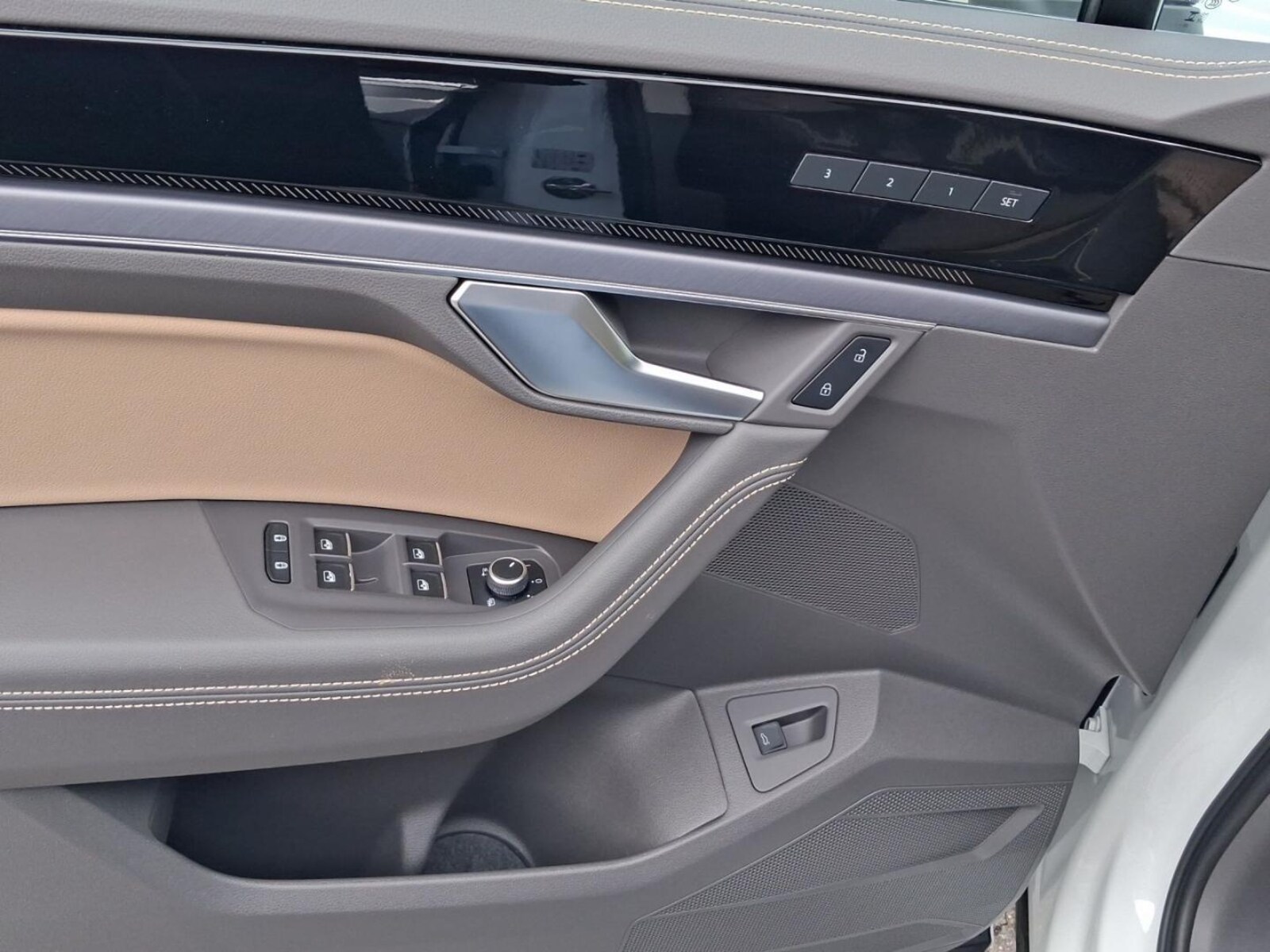 Volkswagen Touareg – Bild 8