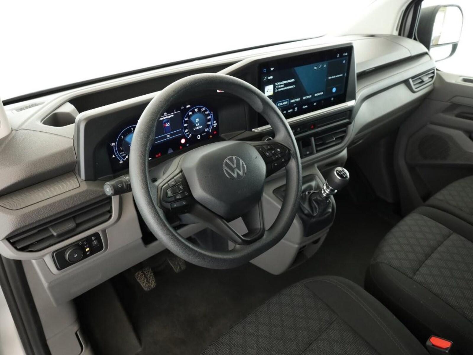 Volkswagen Transporter Kasten langer Radstand – Bild 6