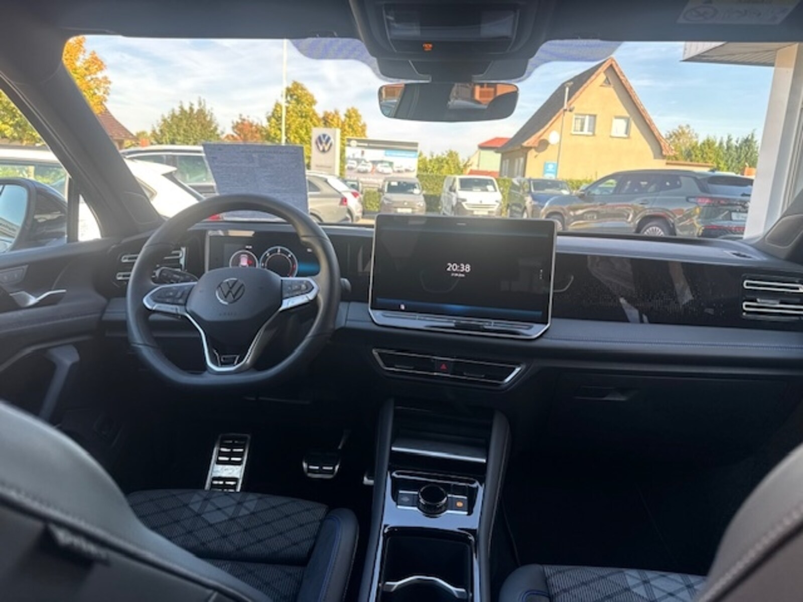 Volkswagen Tiguan – Bild 13