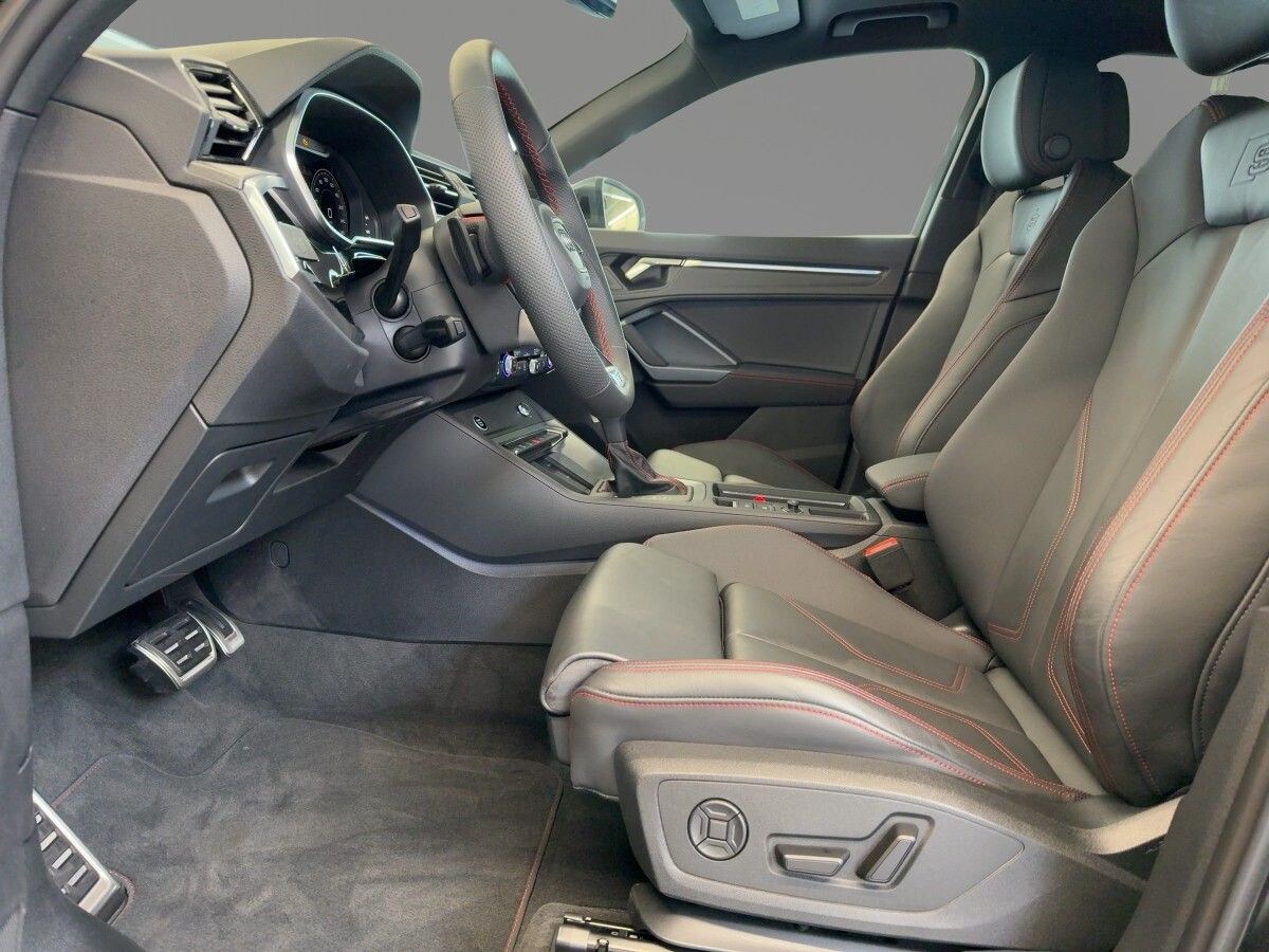 Image about Audi Q3 S line 45 TFSI quattro S tronic